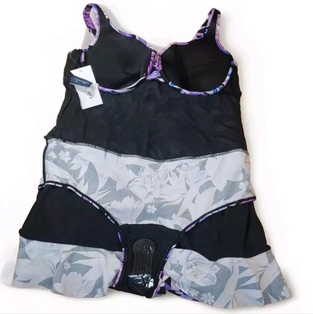 Swimsuits For All Swimdress Woman Plus 20W Underwire Tropical Floral Purple New - Picture 7 of 13